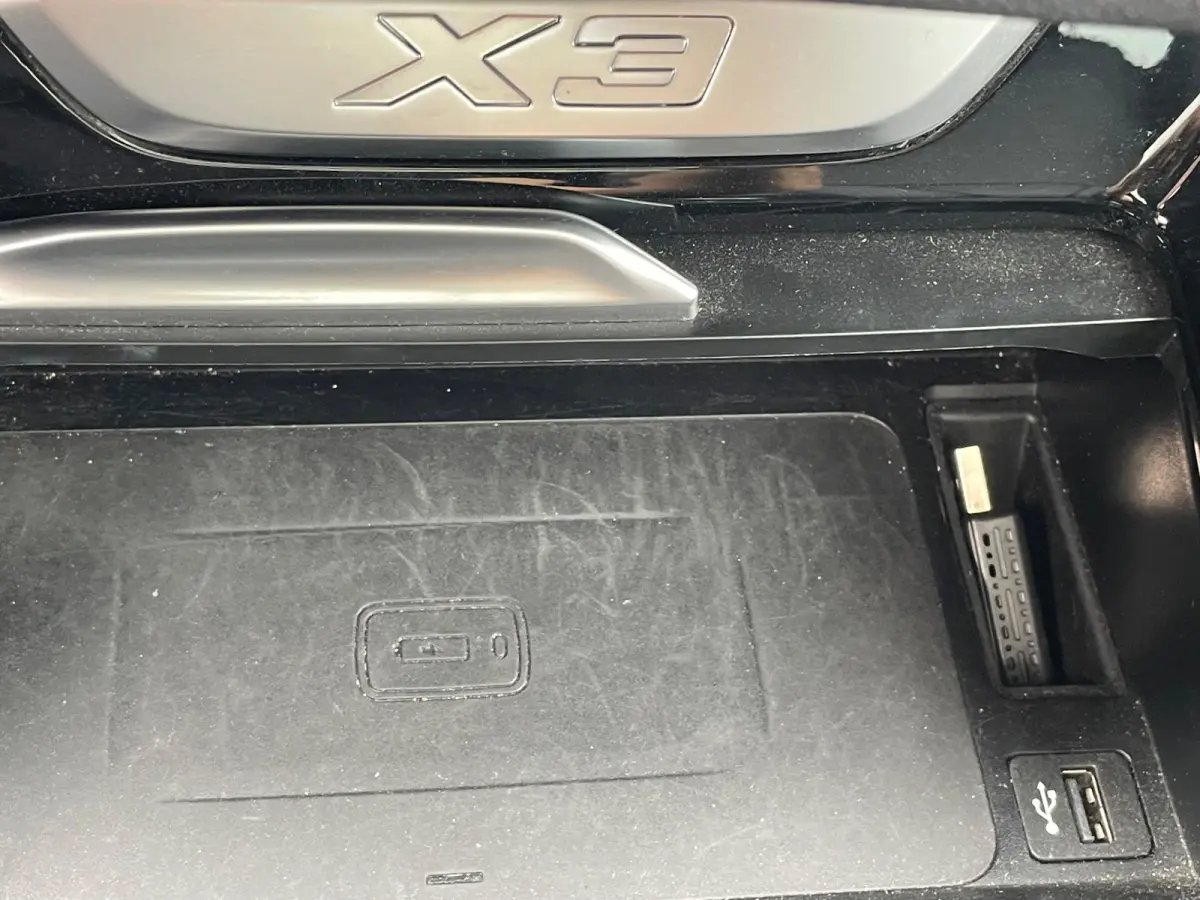 XDrive20i High Executive Automaat Panorama