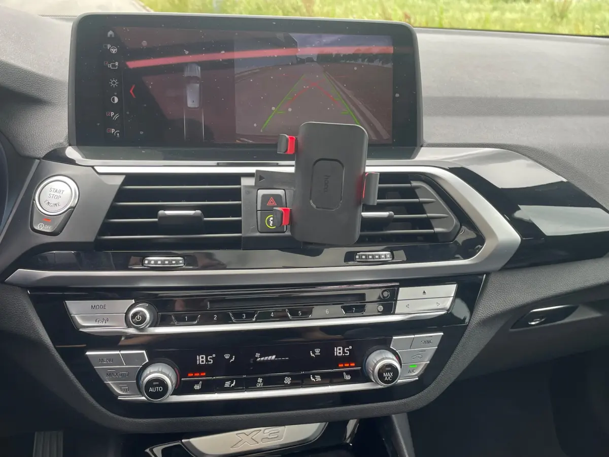 XDrive20i High Executive Automaat Panorama