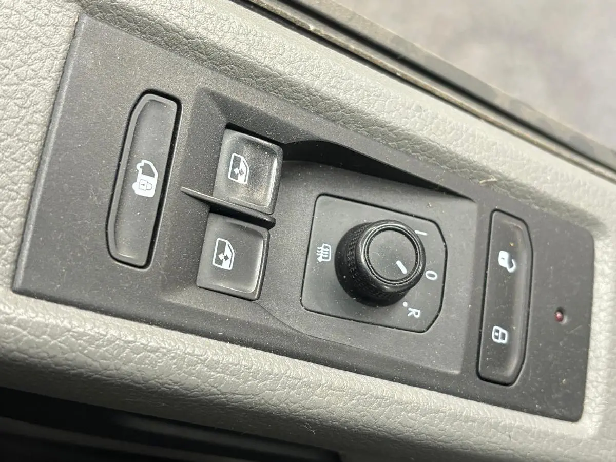 2.0 TDI L1H1 30 Comfortline Airco Cruise Control Trekhaak Apple Carplay Parkeersensoren