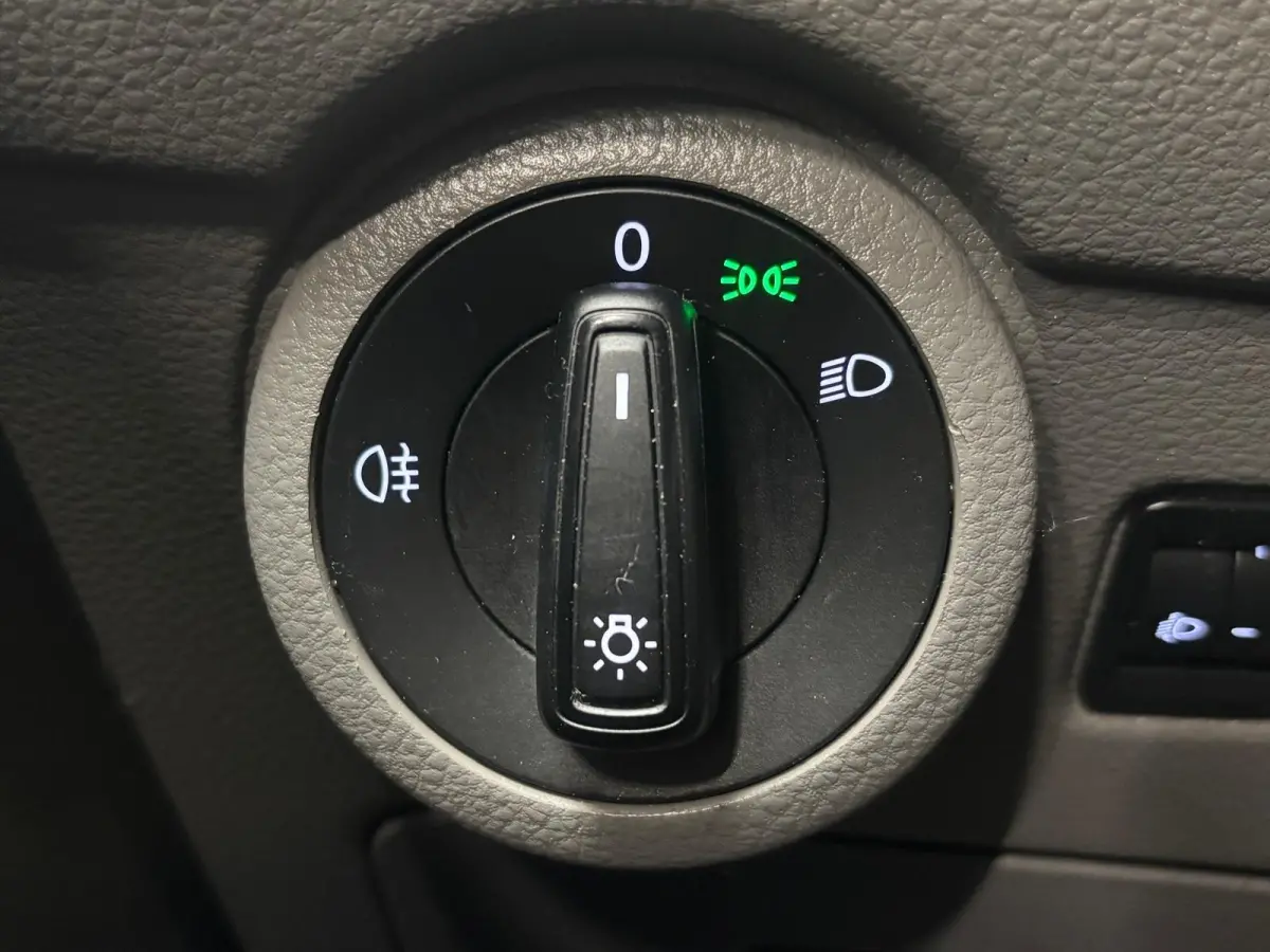 2.0 TDI L1H1 30 Comfortline Airco Cruise Control Trekhaak Apple Carplay Parkeersensoren