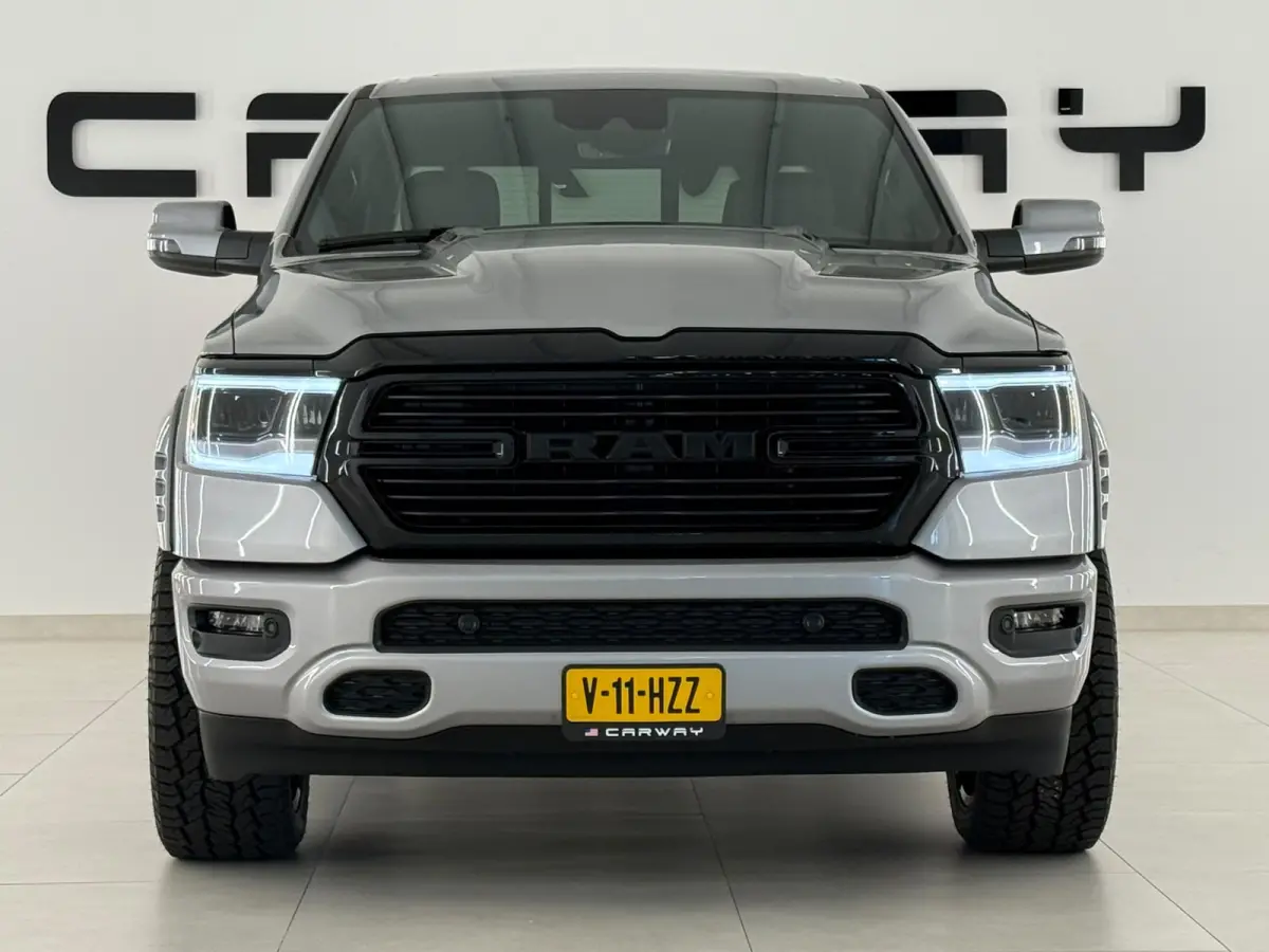 1500 5.7 V8 4x4 Crew Cab Sport Widebody Backflip BPM-vrij Panodak