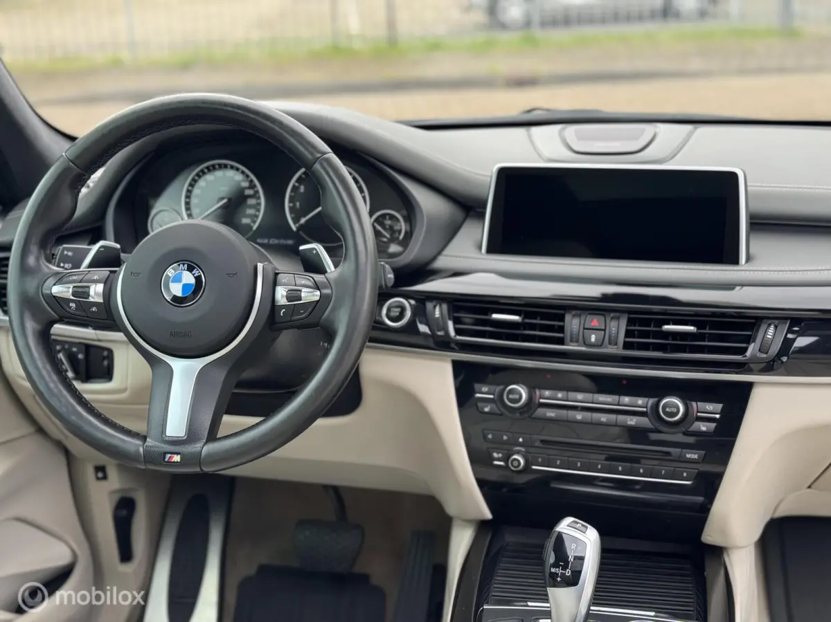 xDrive40e iPerformance High Executive 3 X TV , VOLL !