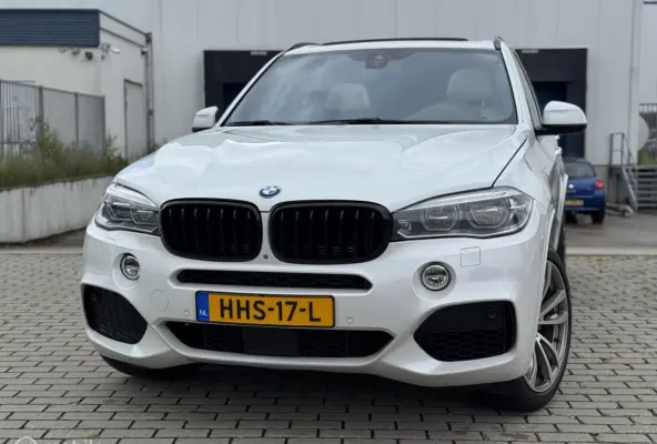 xDrive40e iPerformance High Executive 3 X TV , VOLL !