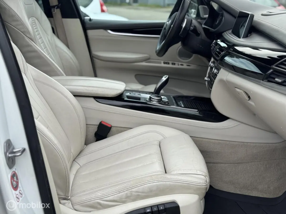 xDrive40e iPerformance High Executive 3 X TV , VOLL !