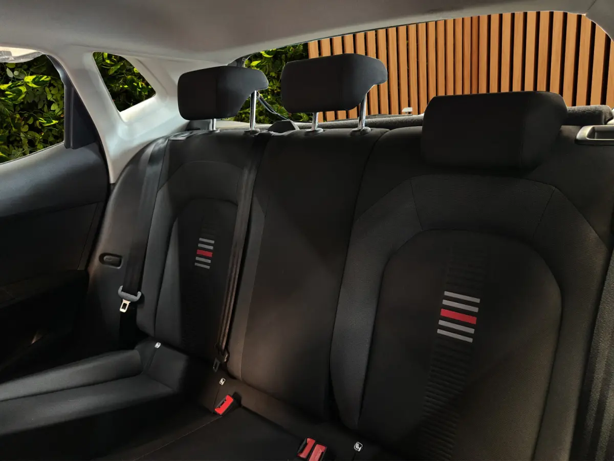 1.0 TSI 110PK AUT DSG-7 FR Business Connect | Apple Carplay | LED | Virtual Cockpit | Navi | 17''