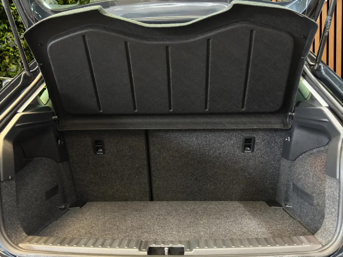 1.0 TSI 110PK AUT DSG-7 FR Business Connect | Apple Carplay | LED | Virtual Cockpit | Navi | 17''