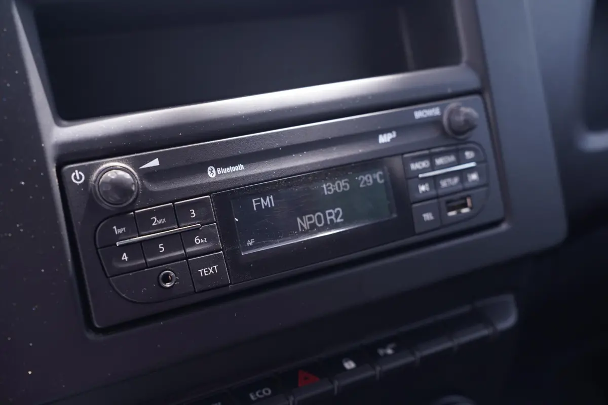 1.3 TCe 100 pk Benzine L1 Airco Audio met Bluetooth, Elek. Pakket, PDC achter, 2-Zits