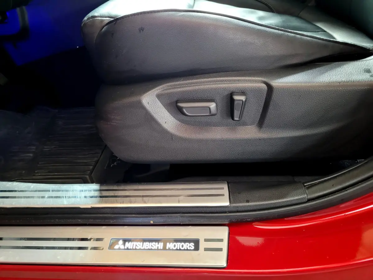 2.4 PHEV Instyle - Pano, HUD, Cam, ACC, 4x stoelverw. Trekhaak [NL NAP]