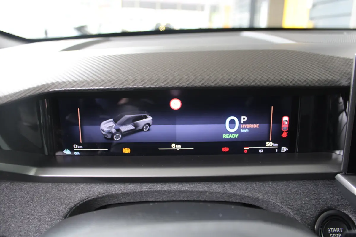 1.6 Turbo Plug-in-Hybrid GS | Trekhaak | Navigatie | Panoramadak | Matrix koplampen | AGR stoelen | Cruise control adaptief |
