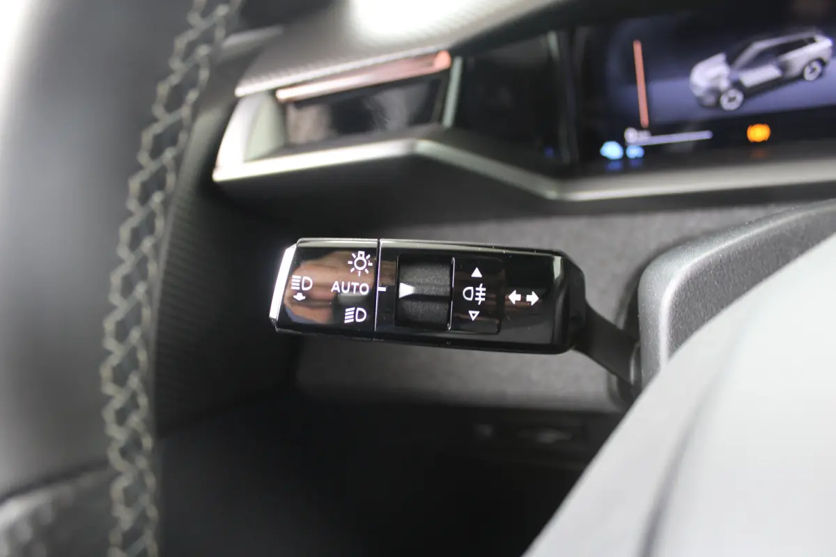 1.6 Turbo Plug-in-Hybrid GS | Trekhaak | Navigatie | Panoramadak | Matrix koplampen | AGR stoelen | Cruise control adaptief |