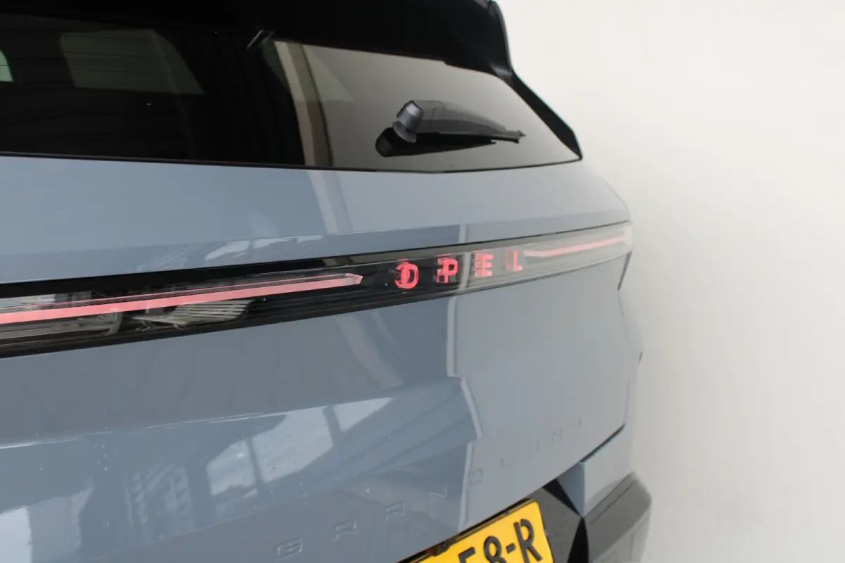 1.6 Turbo Plug-in-Hybrid GS | Trekhaak | Navigatie | Panoramadak | Matrix koplampen | AGR stoelen | Cruise control adaptief |