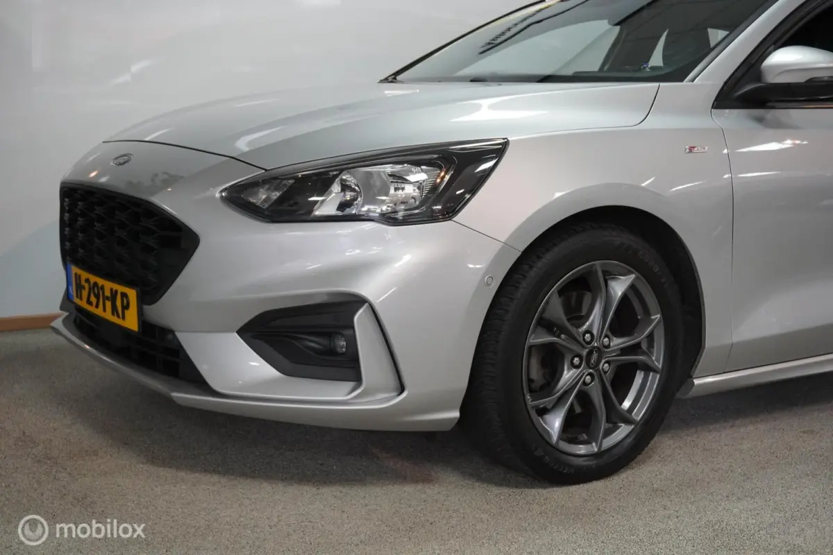1.0 EcoBoost ST Line Business