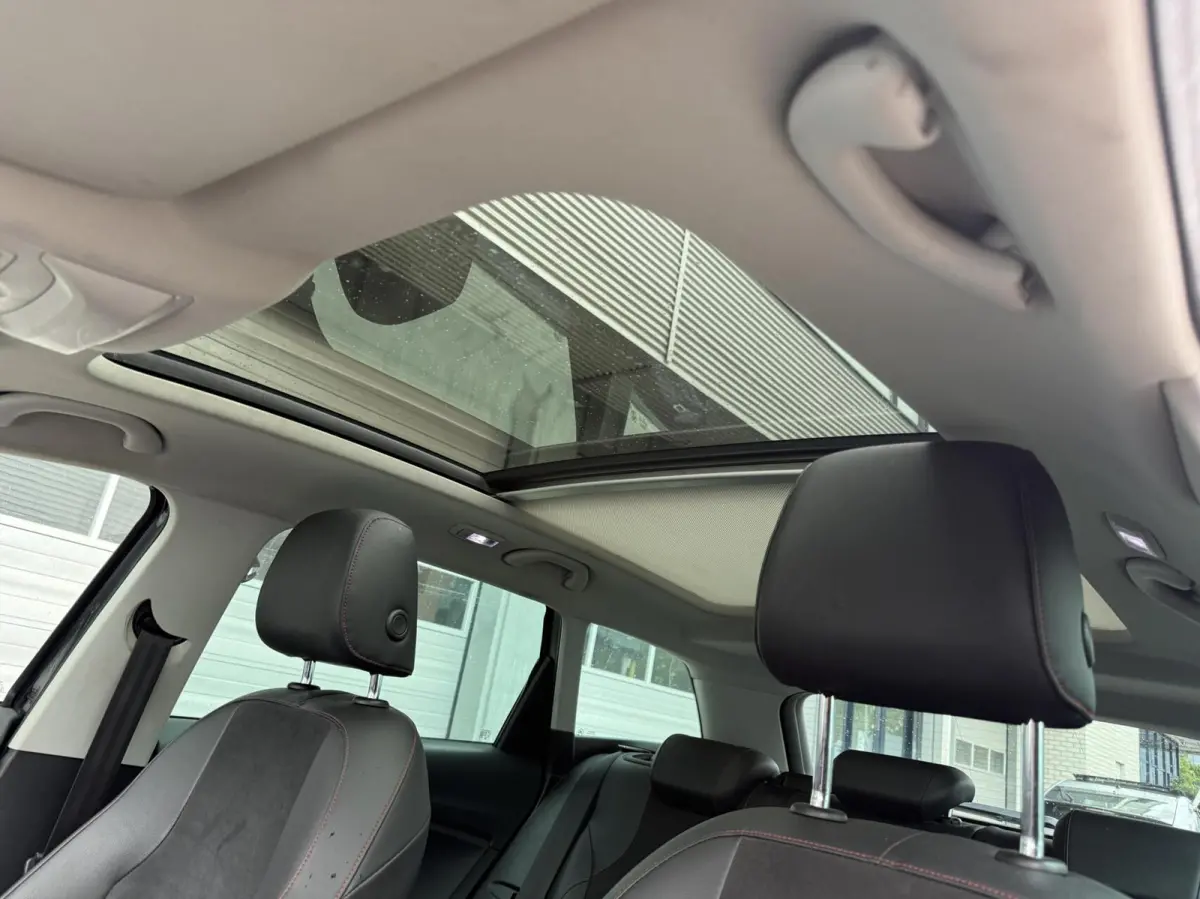 2.0 TDI FR Automaat Full Option Xenon Pano Camera