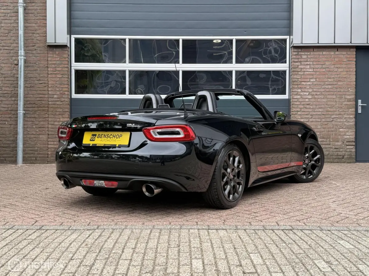 1.4 MultiAir Turbo Lusso Sport Leer Navi Camera Bose Slechts 9000 km!
