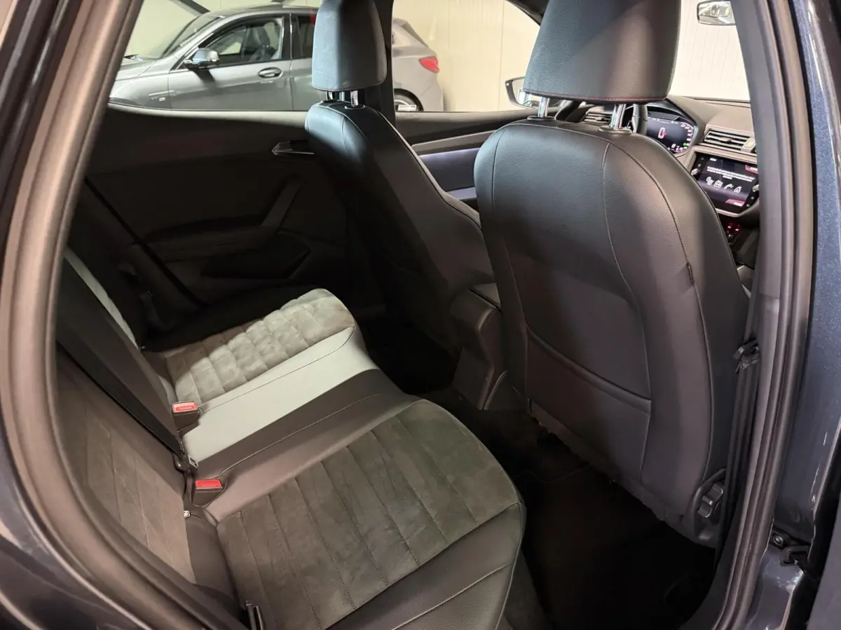 1.0 TSI FR DSG 116PK Virtual Beats Sfeer Camera