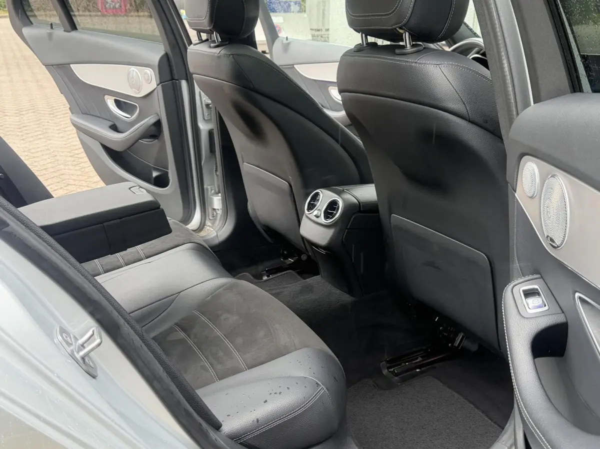 200 Business Solution AMG 2020 Pano