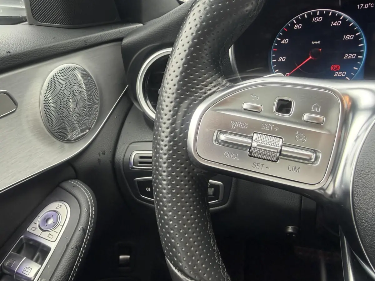 200 Business Solution AMG 2020 Pano
