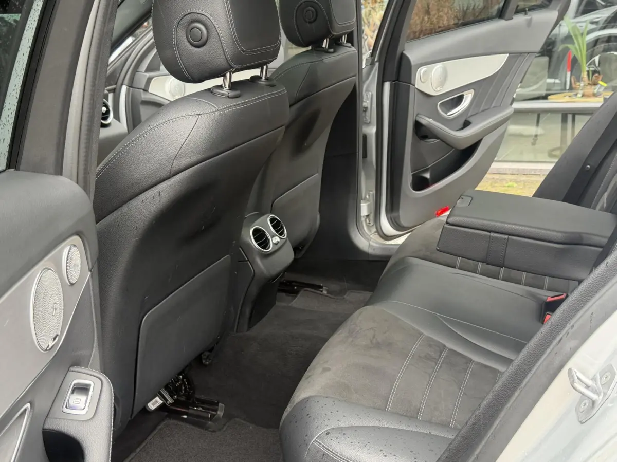 200 Business Solution AMG 2020 Pano