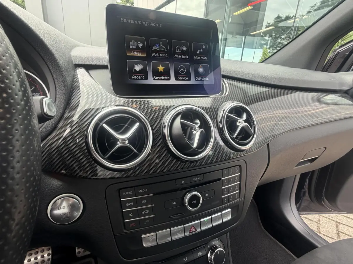 180 Bns Solution AMG Upgrade Ed Automaat