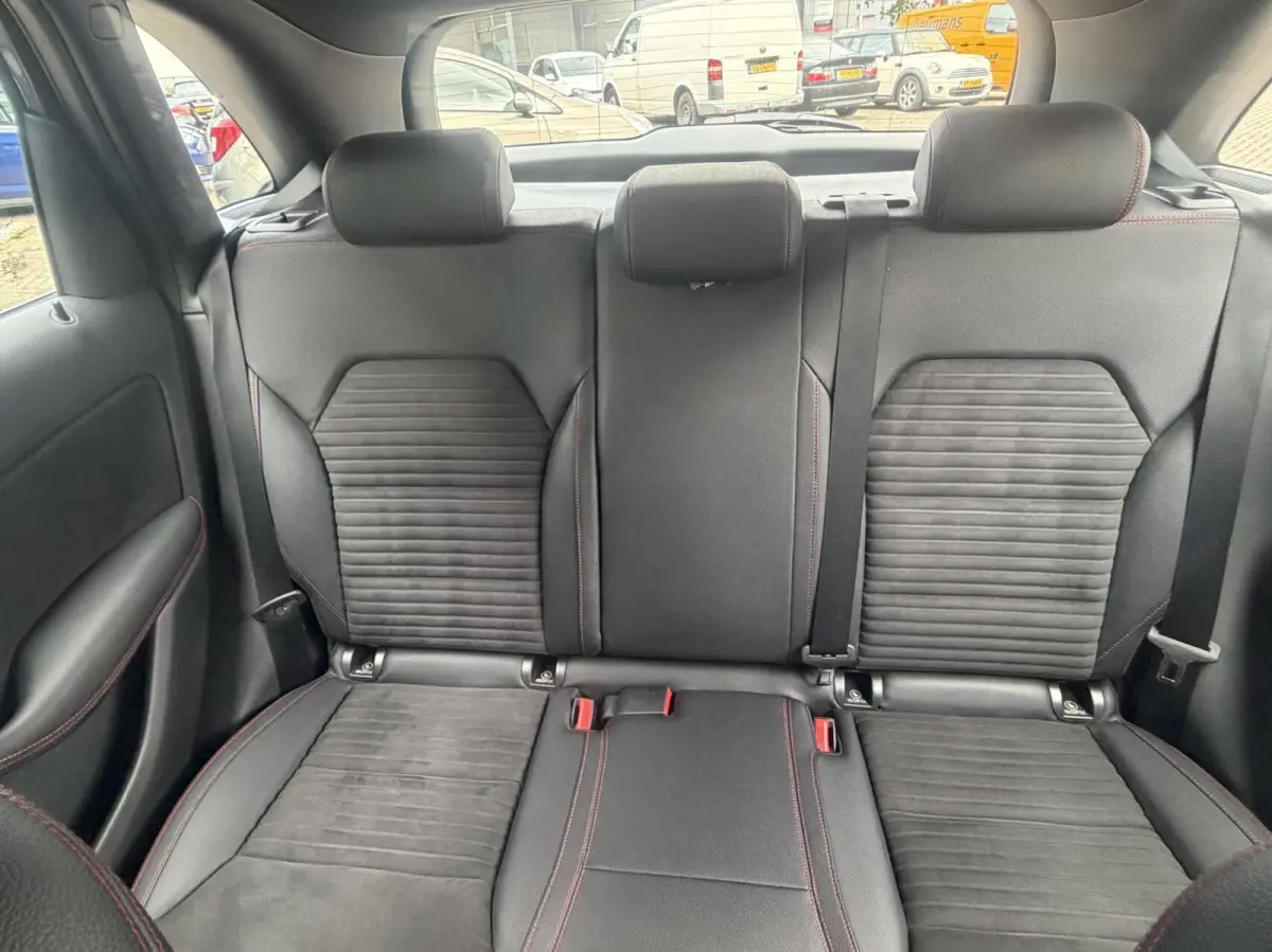 180 Bns Solution AMG Upgrade Ed Automaat
