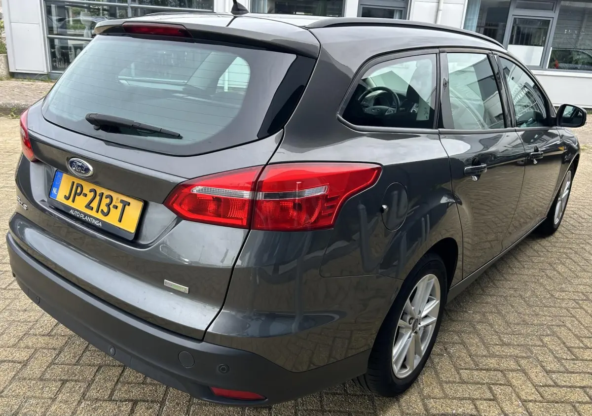 1.0 Trend | Airco | Cruise Control | Parkeersensoren | Navigatie |