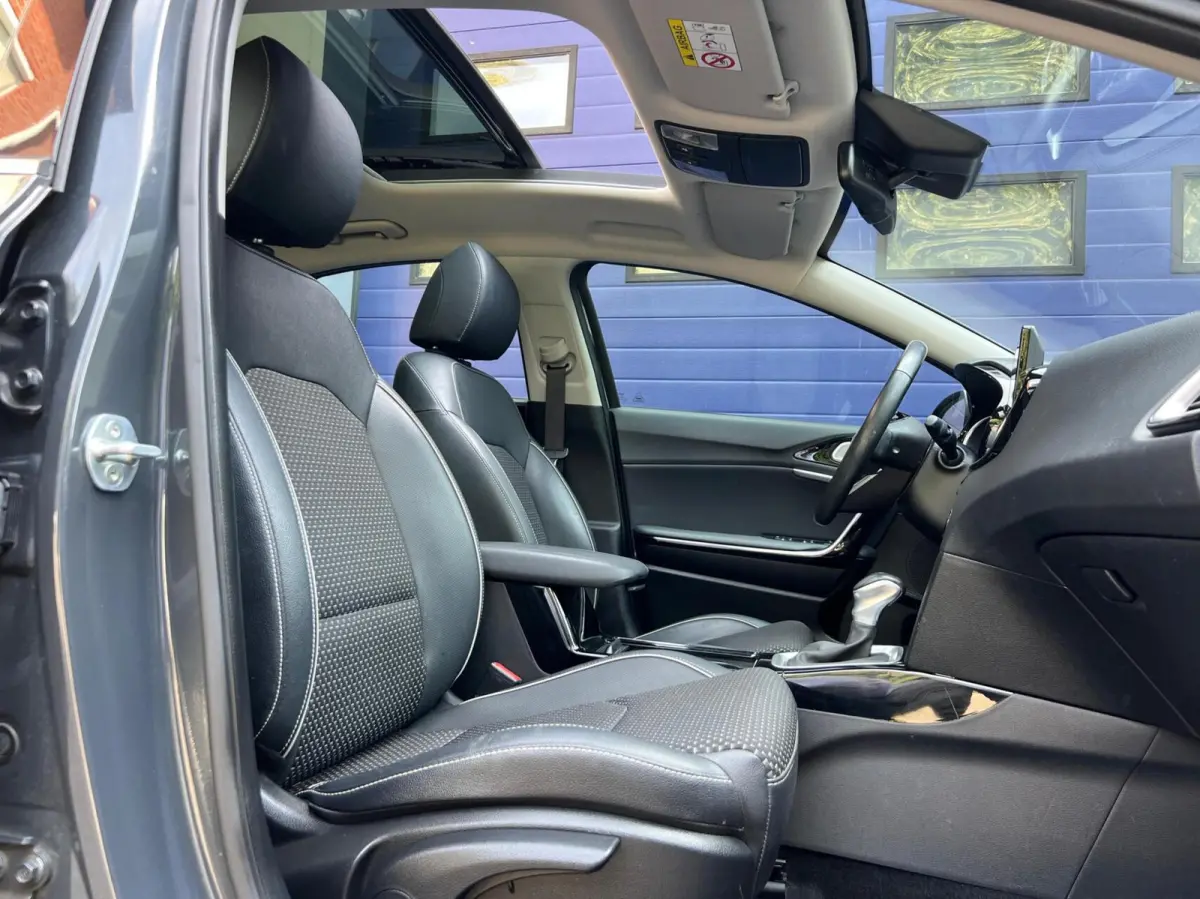 1.6 GDi PHEV ACC l Open-dak l Leer l Dodehoek l