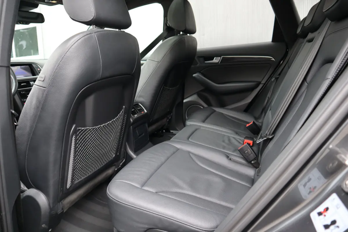 SQ5 3.0 TDI 313 pk SQ5 Quattro Pro Line S-Line / Nieuwstaat/ Carbon/ Pano-Dak/ Keyless/ B&O-Sound/ Bi-Xenon/ Stoel.Verw + Koeling/ Adap.Cruise/ 22'' LMV