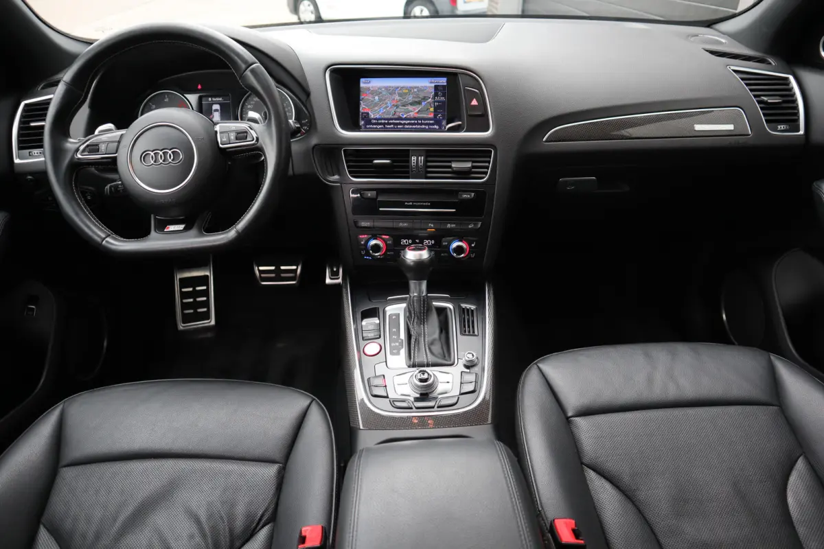 SQ5 3.0 TDI 313 pk SQ5 Quattro Pro Line S-Line / Nieuwstaat/ Carbon/ Pano-Dak/ Keyless/ B&O-Sound/ Bi-Xenon/ Stoel.Verw + Koeling/ Adap.Cruise/ 22'' LMV