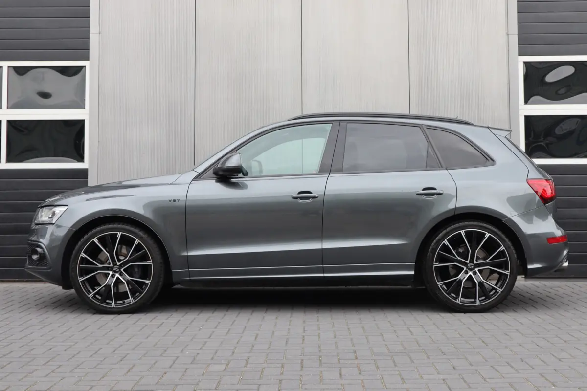 SQ5 3.0 TDI 313 pk SQ5 Quattro Pro Line S-Line / Nieuwstaat/ Carbon/ Pano-Dak/ Keyless/ B&O-Sound/ Bi-Xenon/ Stoel.Verw + Koeling/ Adap.Cruise/ 22'' LMV