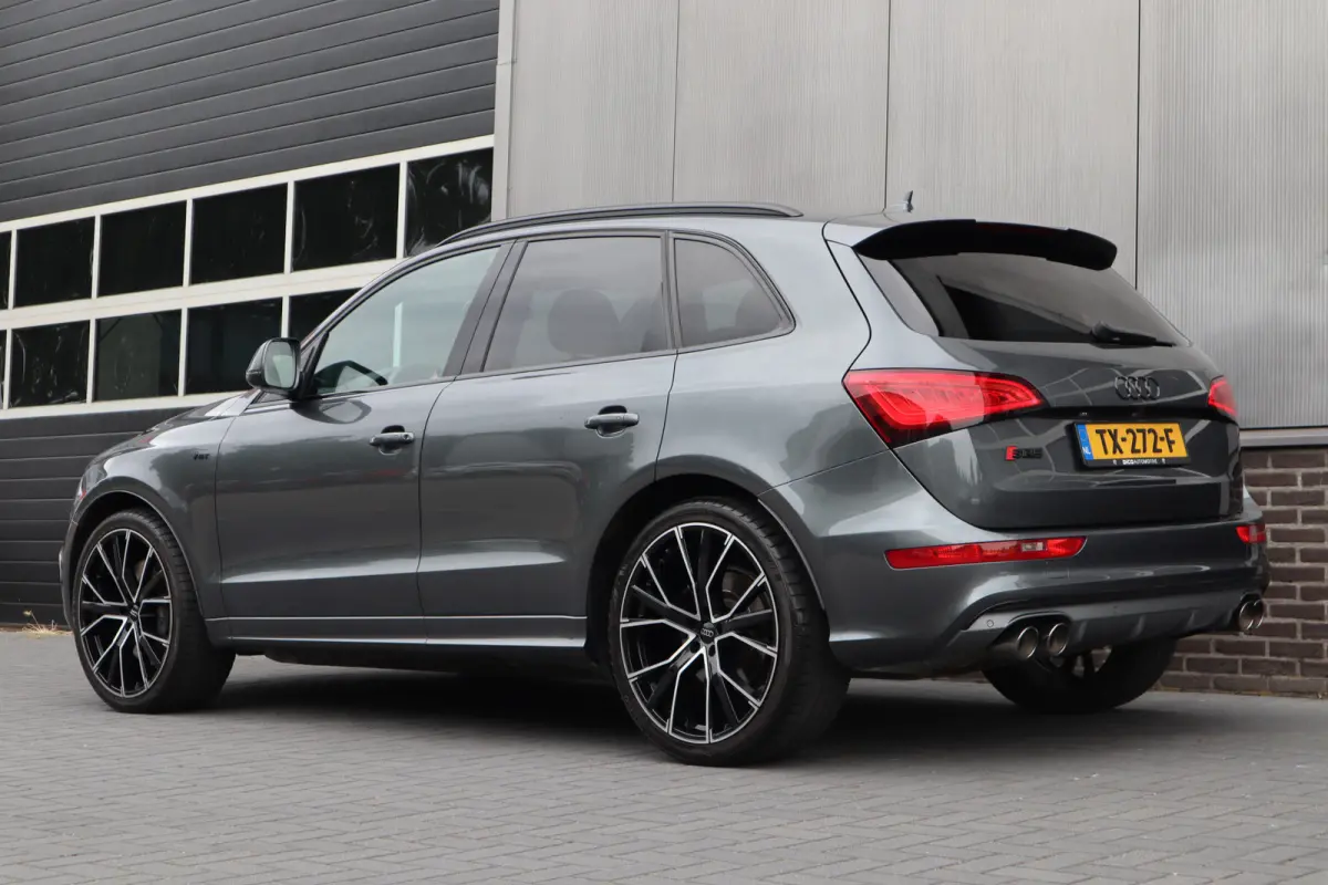 SQ5 3.0 TDI 313 pk SQ5 Quattro Pro Line S-Line / Nieuwstaat/ Carbon/ Pano-Dak/ Keyless/ B&O-Sound/ Bi-Xenon/ Stoel.Verw + Koeling/ Adap.Cruise/ 22'' LMV