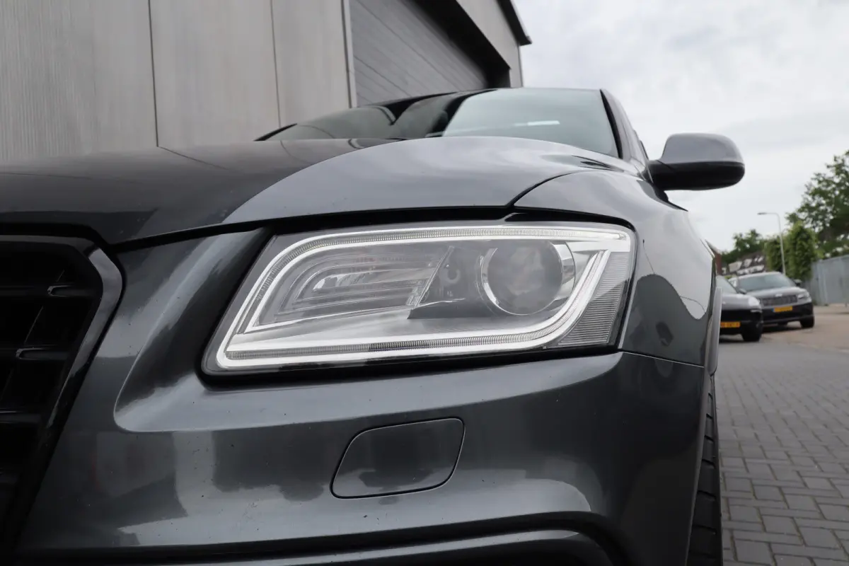 SQ5 3.0 TDI 313 pk SQ5 Quattro Pro Line S-Line / Nieuwstaat/ Carbon/ Pano-Dak/ Keyless/ B&O-Sound/ Bi-Xenon/ Stoel.Verw + Koeling/ Adap.Cruise/ 22'' LMV