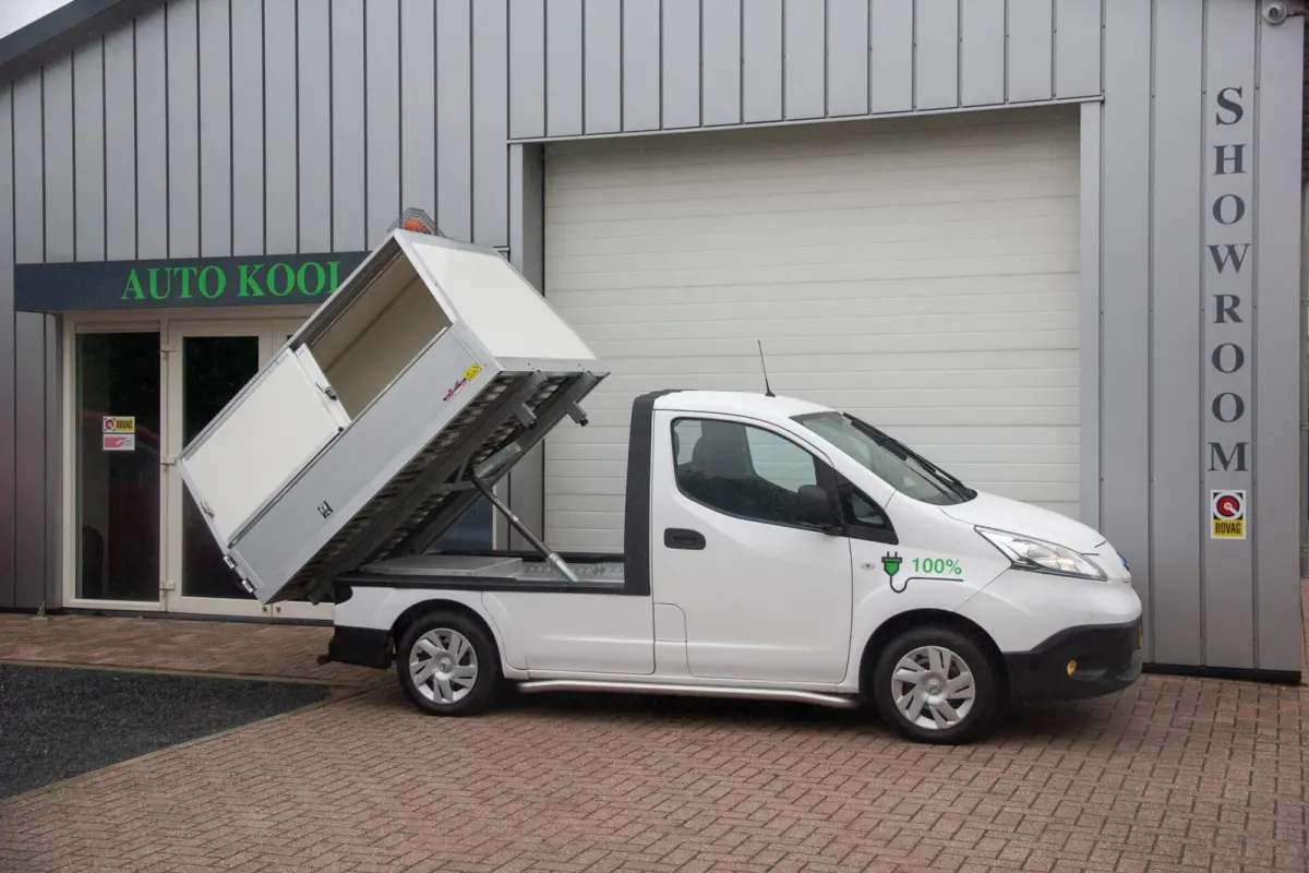 e-NV200 40 kWh Kipper Navi/Camera/44Dkm