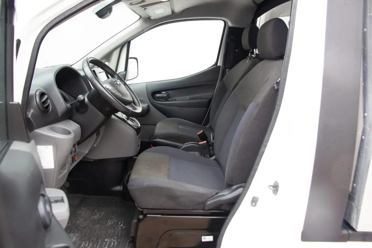 e-NV200 40 kWh Kipper Navi/Camera/44Dkm