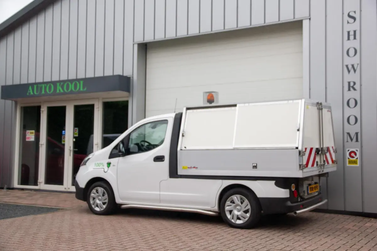 e-NV200 40 kWh Kipper Navi/Camera/44Dkm