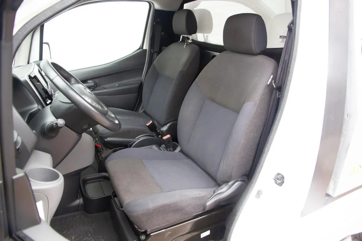 e-NV200 40 kWh Kipper Navi/Camera/44Dkm