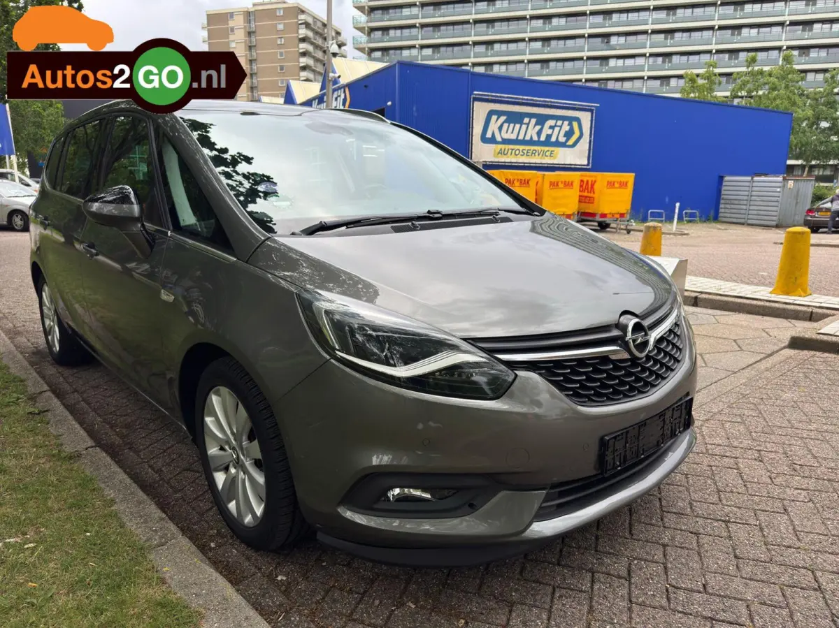 1.4 Turbo Online Edition 7persoons I Automaat I Navi I camera I parkeersensoren I AppleCarplay Android auto I verw. stoelen en stuur wiel I rijklaar I