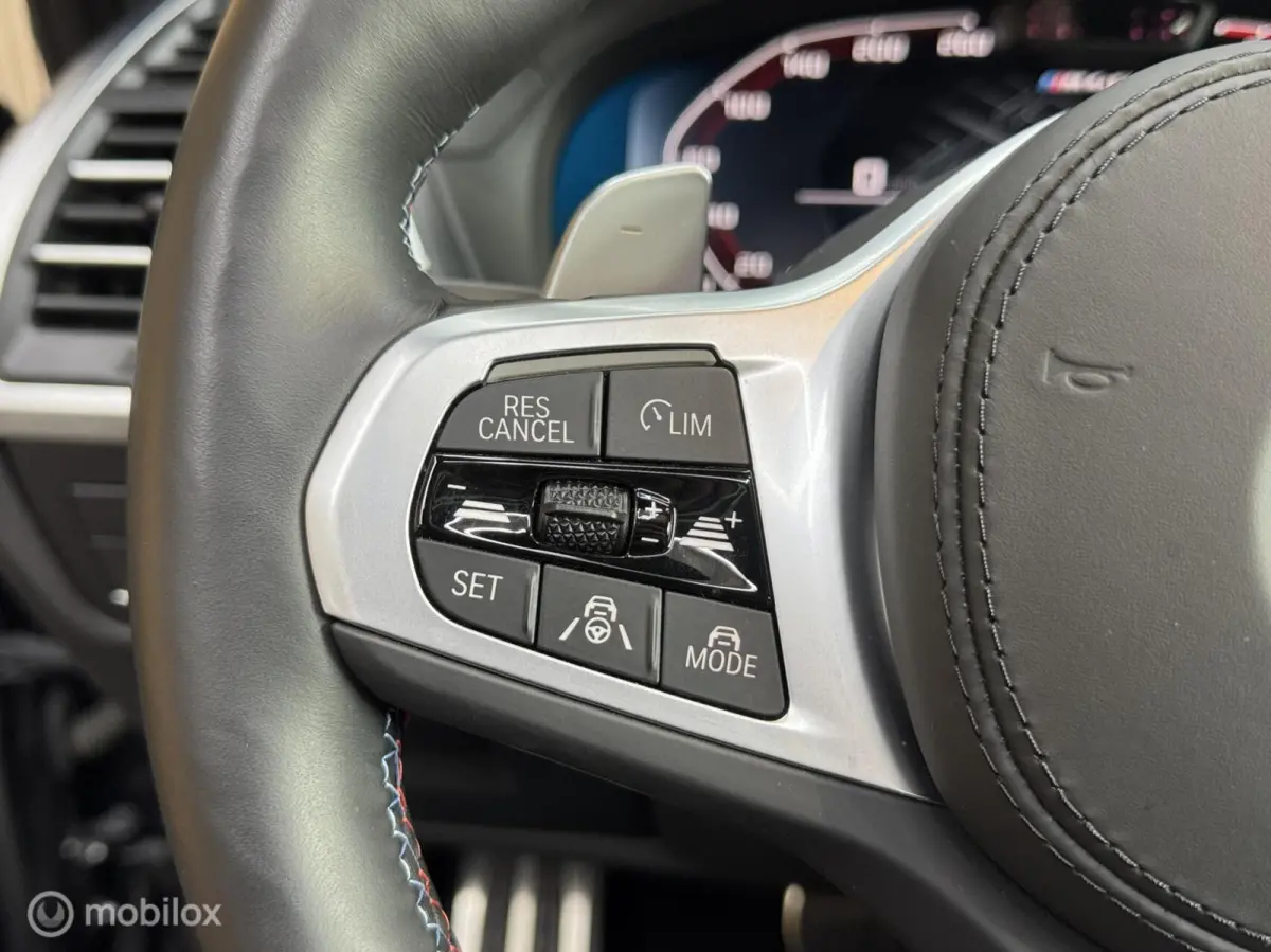 M40i xDrive High Executive|Pano|Laser|360 Cam|Hud|21’