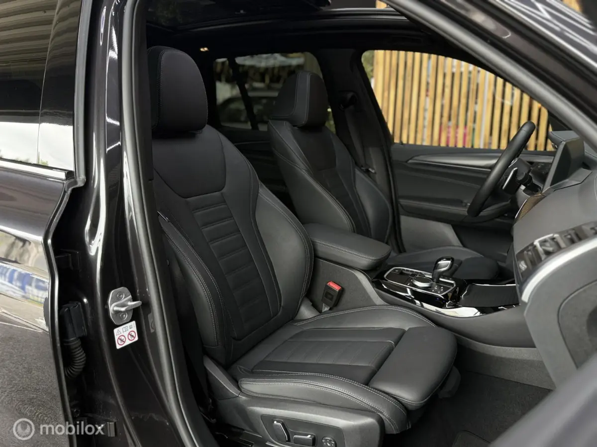 M40i xDrive High Executive|Pano|Laser|360 Cam|Hud|21’