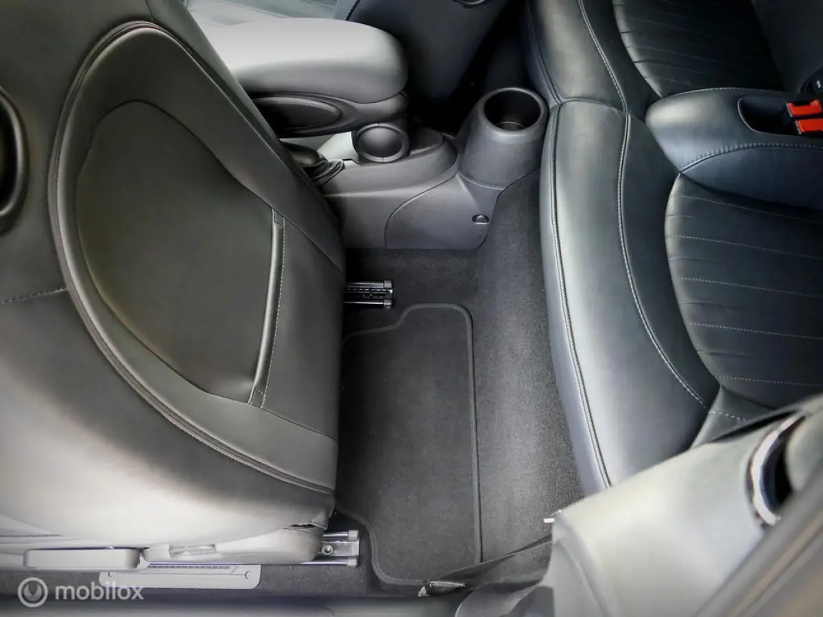 2.0 S Chili - 18" - leer - H/K - HUD - BTW auto