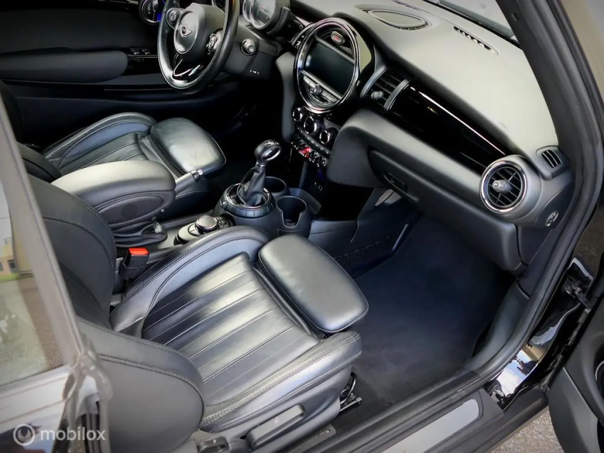 2.0 S Chili - 18" - leer - H/K - HUD - BTW auto