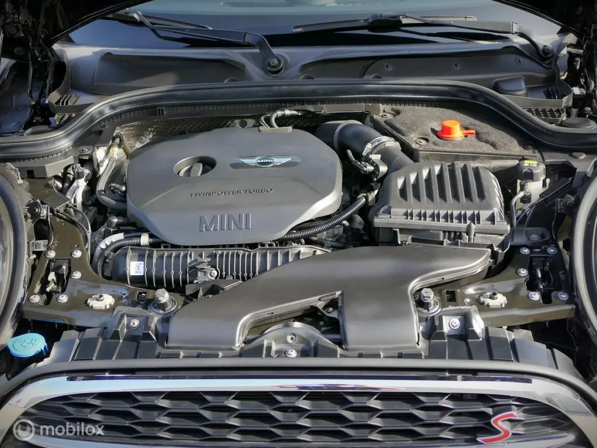 2.0 S Chili - 18" - leer - H/K - HUD - BTW auto