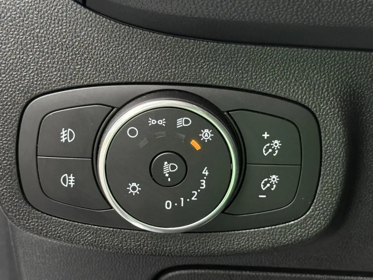 1.0 EcoBoost Titanium | Full options | B&O soundsysteem