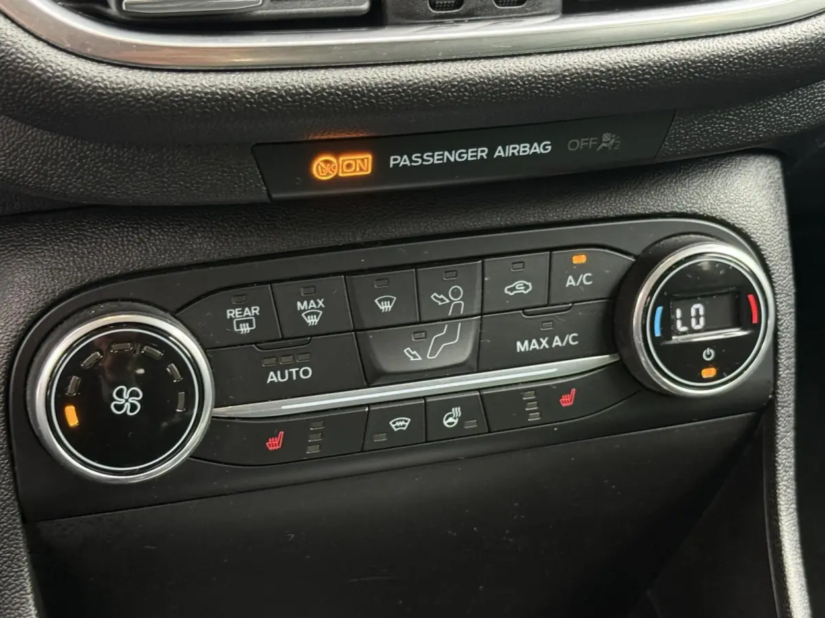 1.0 EcoBoost Titanium | Full options | B&O soundsysteem
