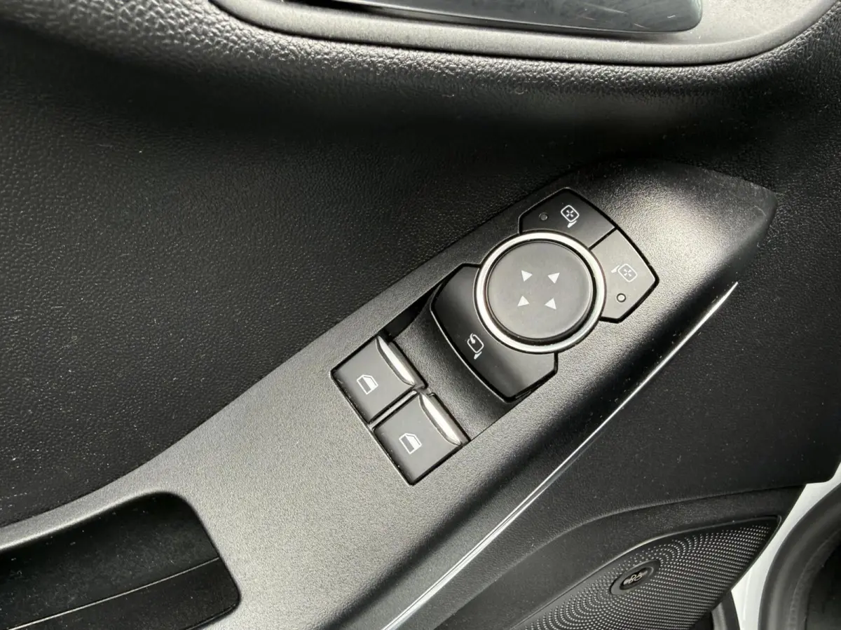 1.0 EcoBoost Titanium | Full options | B&O soundsysteem