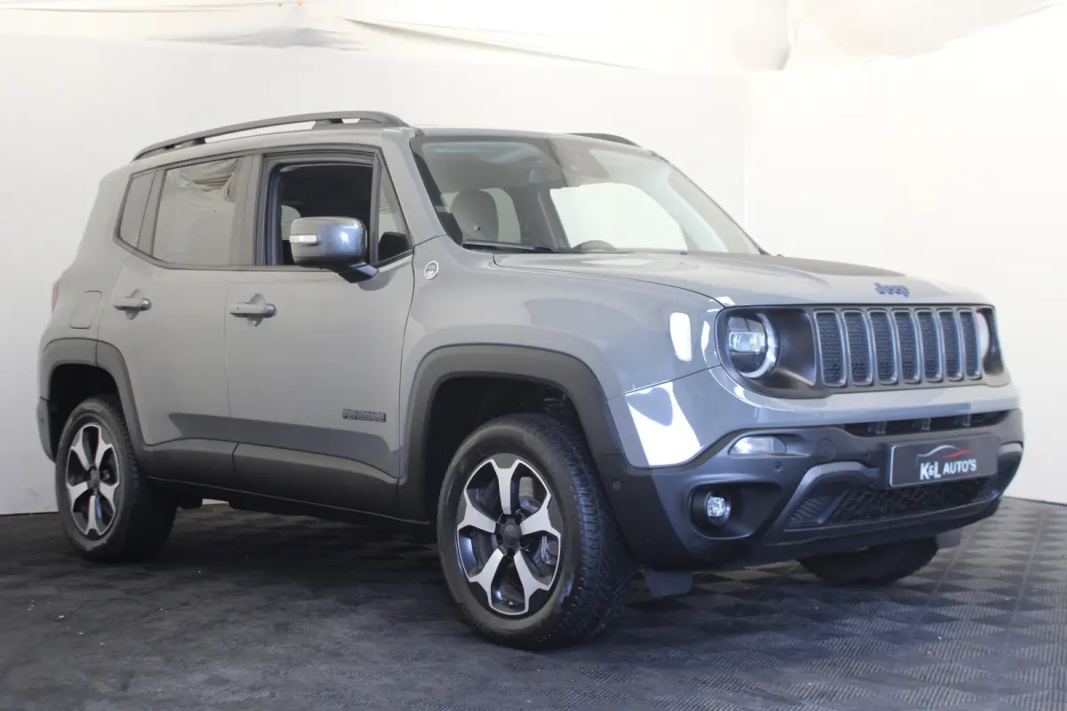 4xe 240 Plug-in Hybrid Electric Trailhawk |Stoel/stuur verw.|Camera|