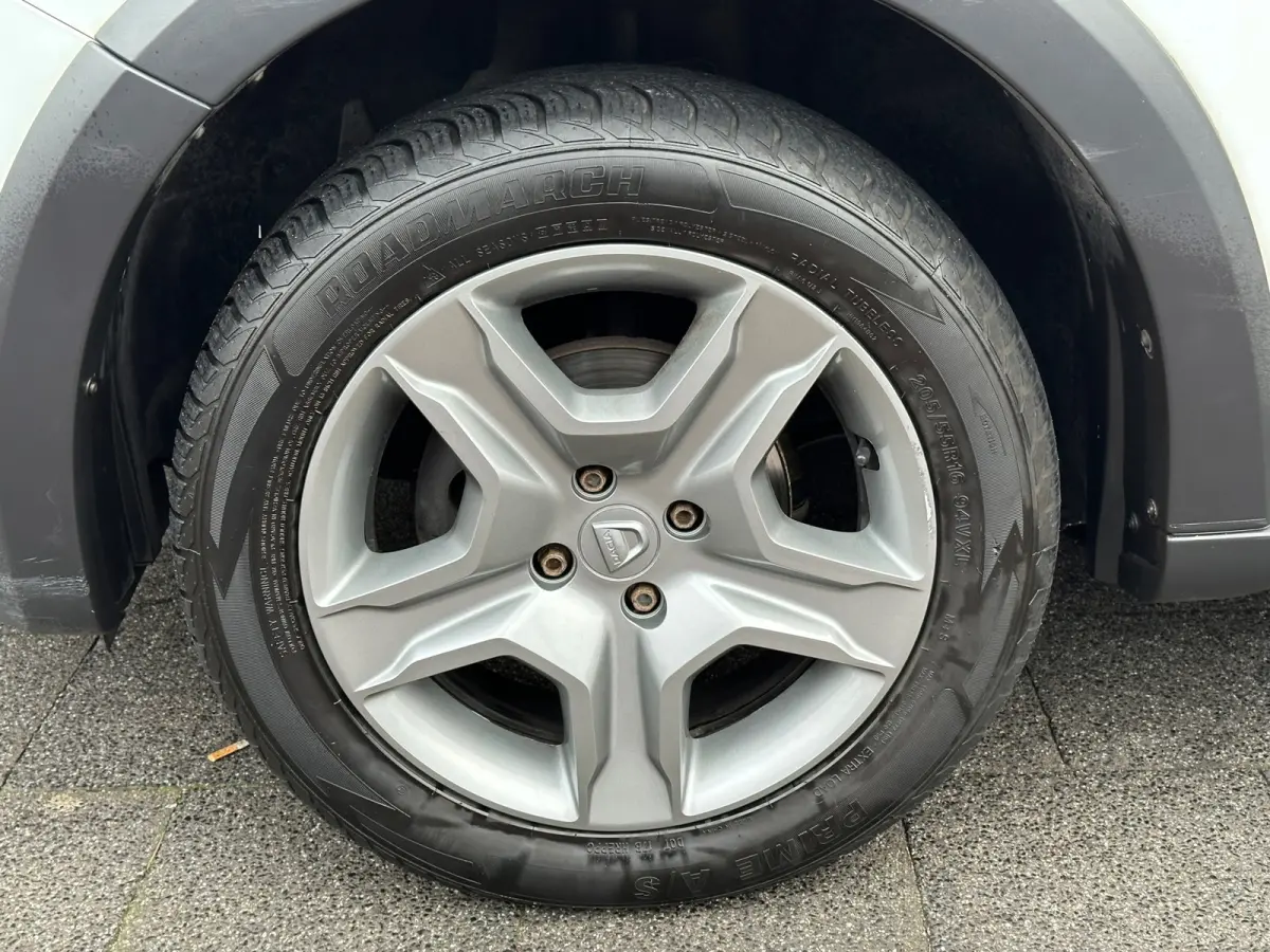 0.9 TCe Stepway Navi Airco Camera PDC