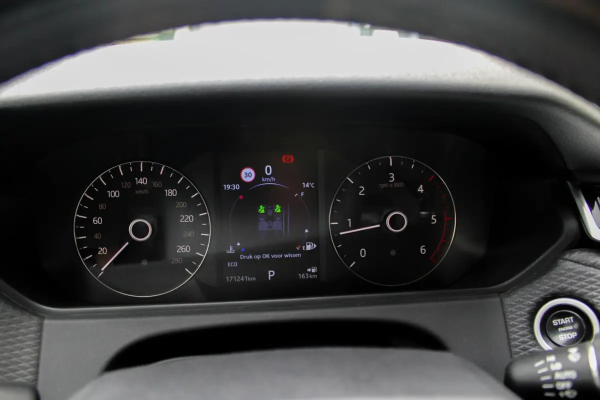 2.0 I4 AWD R-Dynamic|GARANTIE+
