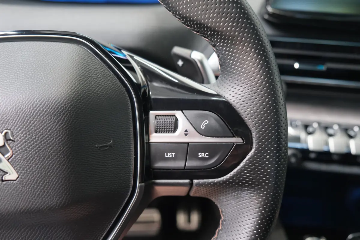 1.6 HYbrid 225 GT Automaat - N.A.P. Airco, Cruise, Camera, Virtual Display, Stoelverwarming.