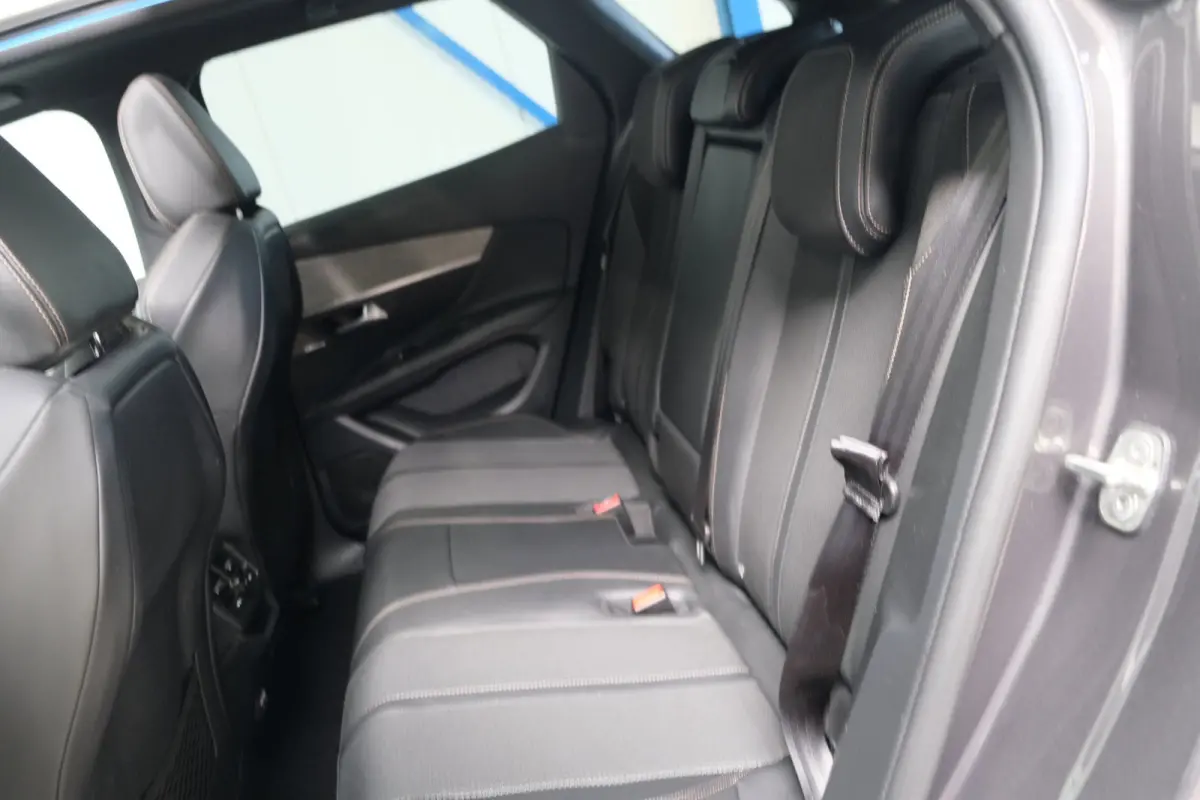 1.6 HYbrid 225 GT Automaat - N.A.P. Airco, Cruise, Camera, Virtual Display, Stoelverwarming.