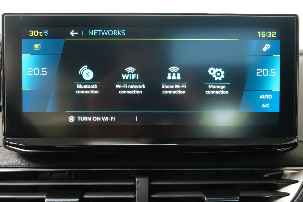 1.6 HYbrid 225 GT Automaat - N.A.P. Airco, Cruise, Camera, Virtual Display, Stoelverwarming.